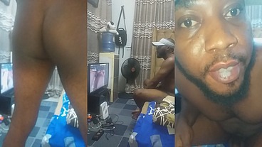Twerking my dimple waist and eating my fresh cum milk