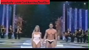 DESFILE de Colecciones De LENCER&Iacute_A Om Y Melissa [MIXTO]