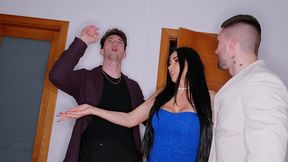 clea gualtier y dos amigo espanoles en fiesta latina