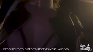 🇫🇷Misschaudexxx, I'm going out in search of dicks in the middle of the night
