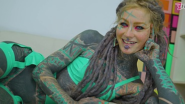 Extreme TATTOO dreadhead ANAL riding huge TOY