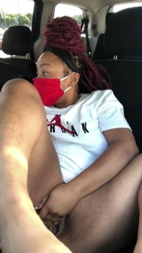 Ebony Try Not to Get Caught Masturbating in Parking Lot