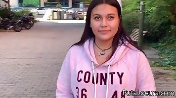 Amateur brunette got hammered in front of the web camera, while her boyfriend was at work