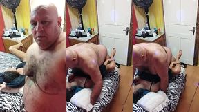 novinha morena quer trepar com o velho todos os dias e pede leite quentinho bem la no fundinho
