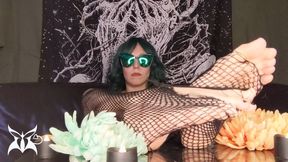 Fishnets and Foot Worship