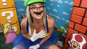 Luigi Gets Her Pipes Cleaned