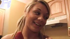 ”Sexy lesbo teen babes eating chocolate”