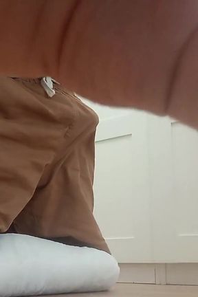 He Masturbates His Big Cock Until He Cums on the Floor of His Stepbrother's Bedroom