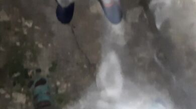 We smoke and masturbates at the same time (smoking fetish, orgasm in clothes, public masturbation)