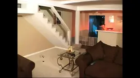 Avy Lee Roth: a Soft and Perfect Ass That Makes You Dream