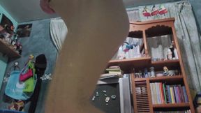 Sexy Trans Girl in Pantyhose Shows off Her Huge Ass