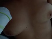 PORNO EN ESPAÑOL que rico me deja mojadita el señor del servicio