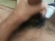 Joven  caliente se masturba