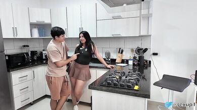 Me follo a escondidas a la amiga de mi novia a sus espaldas