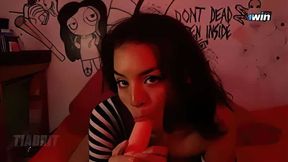 TIABRIT demonstrates how to play with pecker - hottest XXX porn!