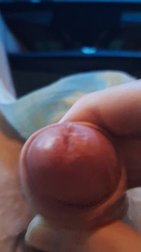 Gamer Boy Gets Orgasm with His Diaper