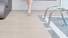 A CRUEL ASIAN MISTRESS MAKING GIH SPANIC SUFFER AT HER FEET - BY ANA AYUMI - FULL CLIP