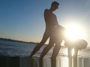 Hot Beach Fuck!