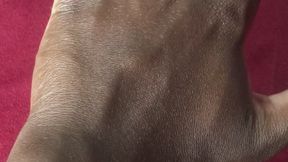 Veiny Babe Tries To Move Her Veins