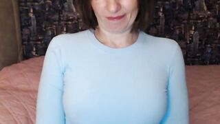 Striking Sexy brunette chat Voluptuous entertainment