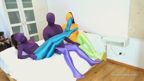 3 Zentai-Ladys vs 1 Zentai-Boy