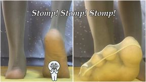 Stomp stomp stomp! in my pantyhose