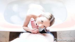 ”Lily Larimar wants a Huge Creampie after Long Bath”