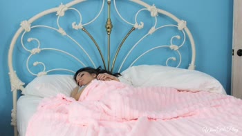 Adriana Maya & Darcie Dolce's Sizzling Breakfast Lesbians