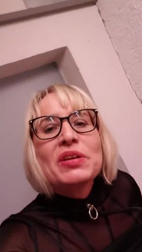 I am having fun in showroom