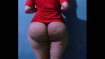 Femboy Rabuda que adora sentar na Pica