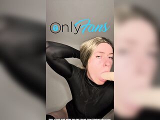 Petite small femboy being a valuable cutie