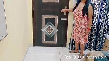 Indian Desi Girlfriend fucking hard by her boyfriend in the hotel room.