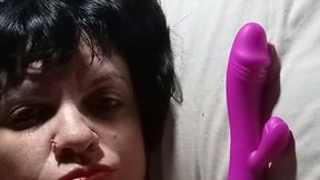 amateur dildo XXX pussy masturbation