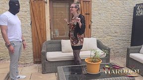 un sportif bogoss a grosse queue me defonce sur ma terrasse