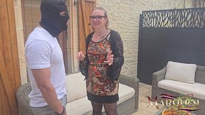 un sportif bogoss a grosse queue me defonce sur ma terrasse