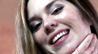 Curvy MILF Marley Mason gives a deep blowjob and takes cum on her face
