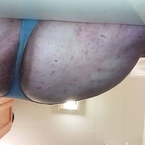 Bbw male show asshole