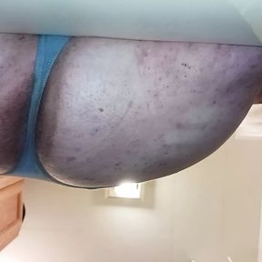 Bbw male show asshole