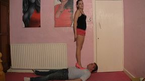 Sophie Trampling In Pink Heels