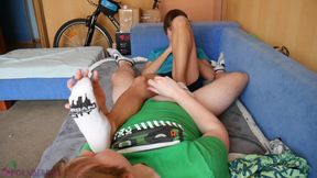 Sneaker twink footjob and feet worship