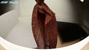 Moody back GIGANTIC PANTYHOSE POV crush! - MP4