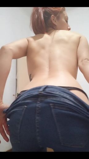 How Do I Look in This Jeans Babe?