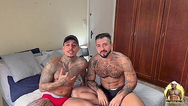 ENTERRANDO NO CUZÃO DO URSINHO