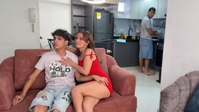 Big ass stepmother enjoys her stepson what her cuckold husband doesn&#039;t give her.