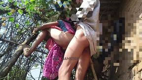 Asian Sonia Bhabhi enjoys doggy style anal pounding