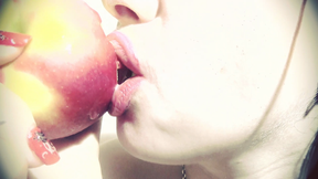 Sexy pink lips &amp; juisy apple