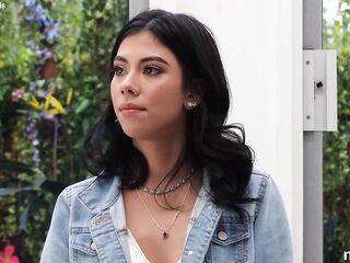Latin Chick with FLAWLESS ANYTHING has multiple climax during her try-out what is there not to like!