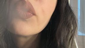 Kitchen smoking, every detail in 60fps closeup