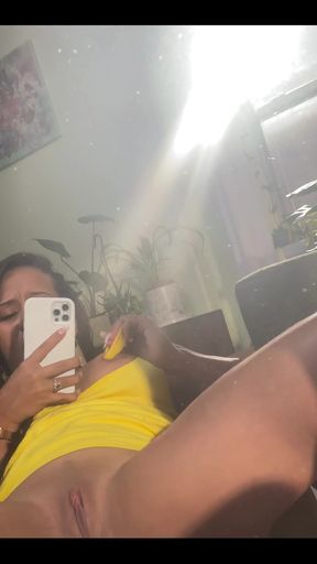 When the Mirror Gets in the Way of My Squirt