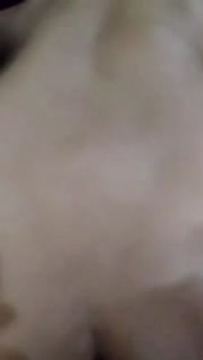 سكس عربي مغربي شر. موطة مغربية تتنياك من سعوظي بمراكش